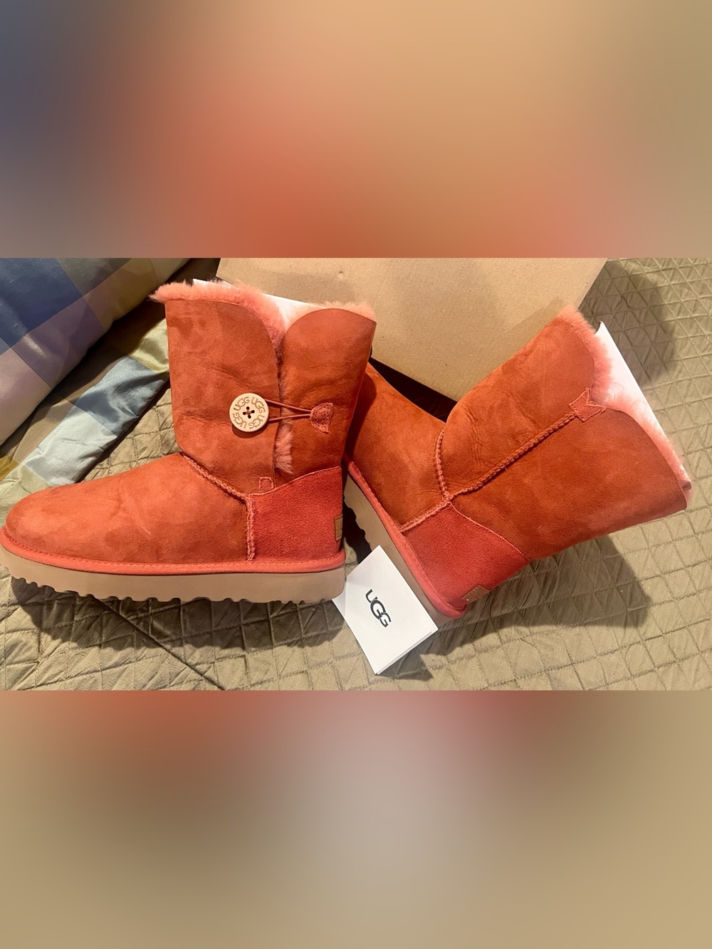 NWT UGG Bailey Button II Boot in terracotta